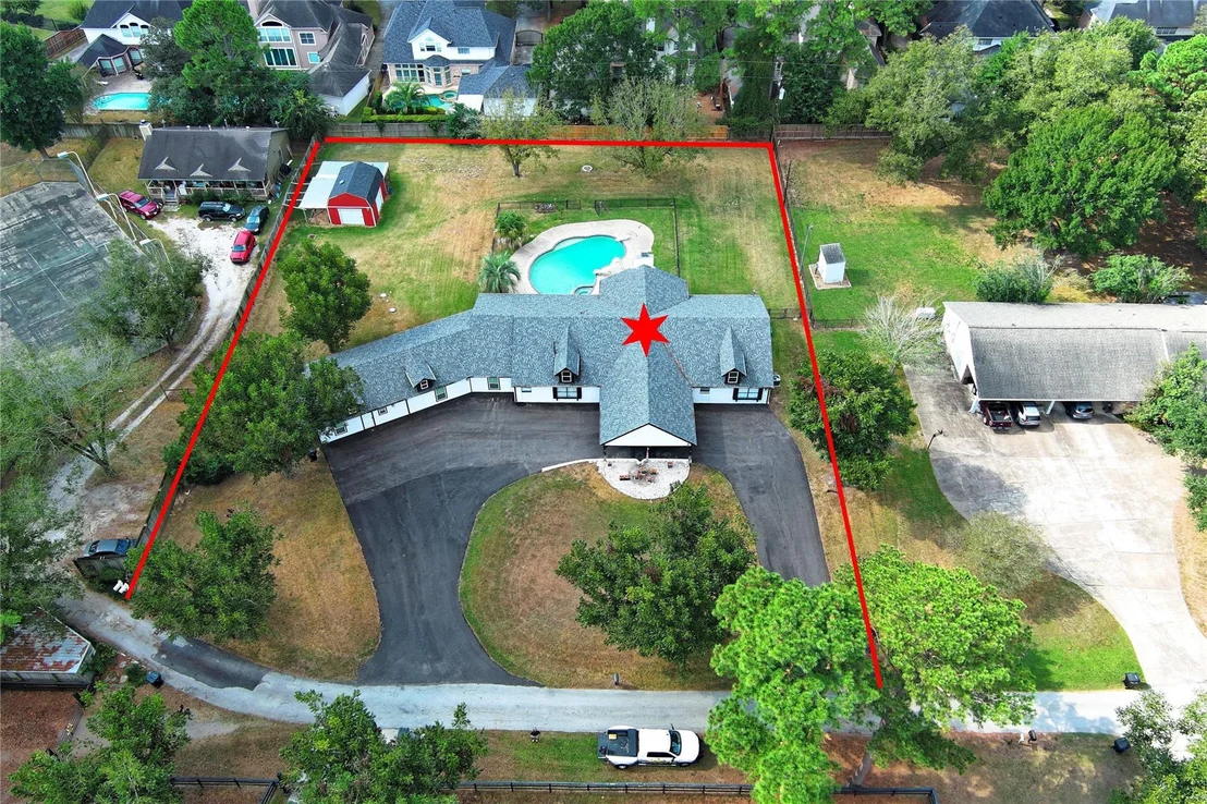 Photo of 6 Oak Hollow Circle