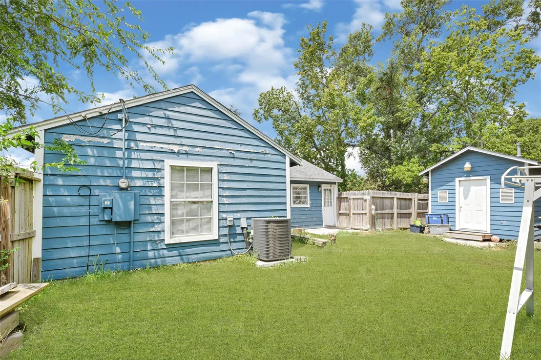 Photo of 3607 De Leon Street
