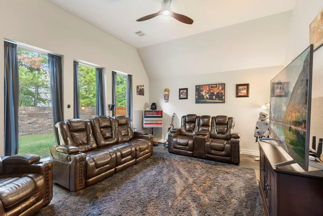 Photo of 4030 Steep Woods Drive