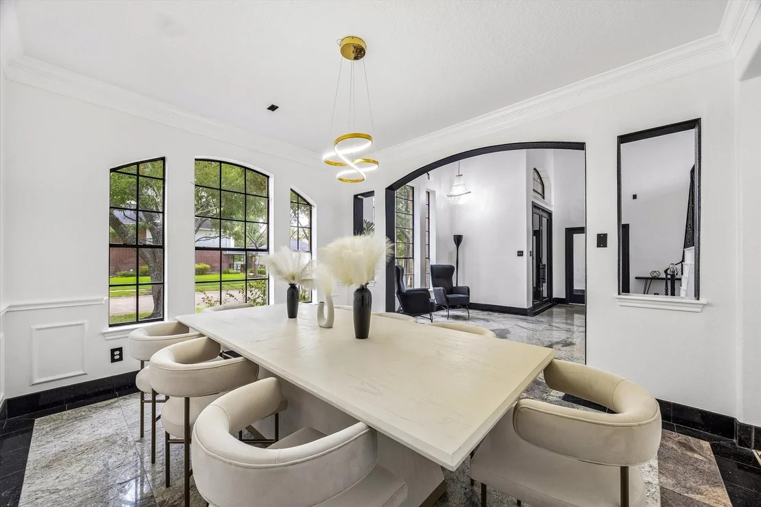 Photo of 39 Oakmere Place