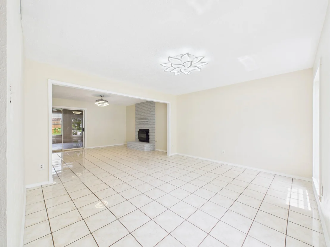 Photo of 459 Woodrail Drive