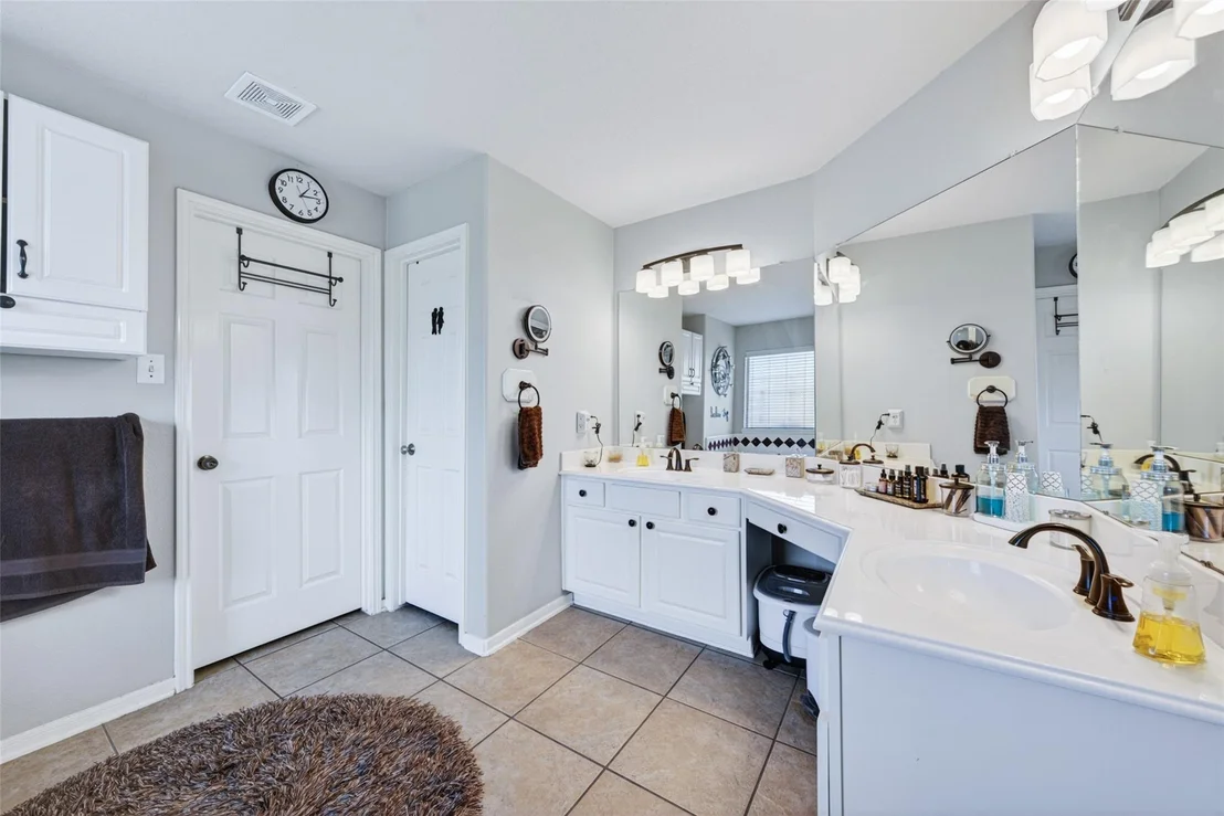 Photo of 3734 Veranda Drive