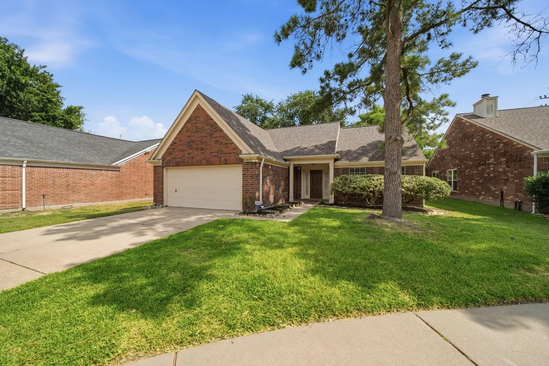 Photo of 20619 Apache Lake Drive