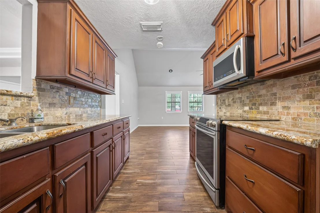 Photo of 1007 W Cedar River Road
