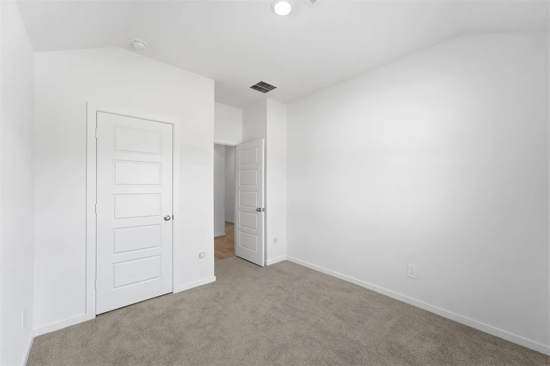 Photo of 16221 Parish Pointe Ct