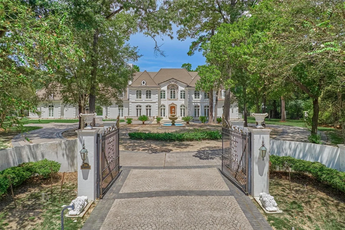 Photo of 206 N Tranquil Path