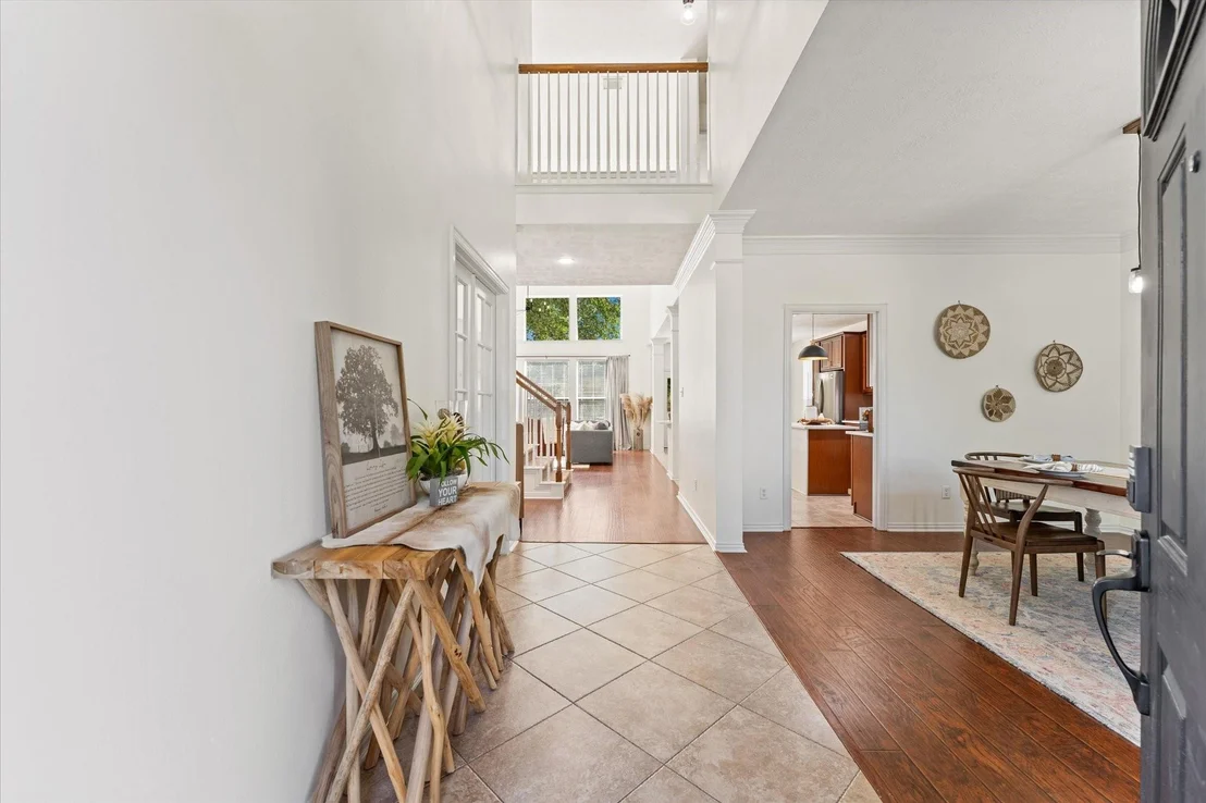 Photo of 1726 Summergate Drive