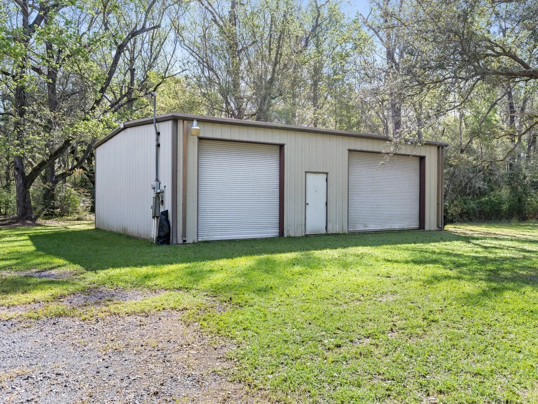 Photo of 11995 Burrell Cemetery Road