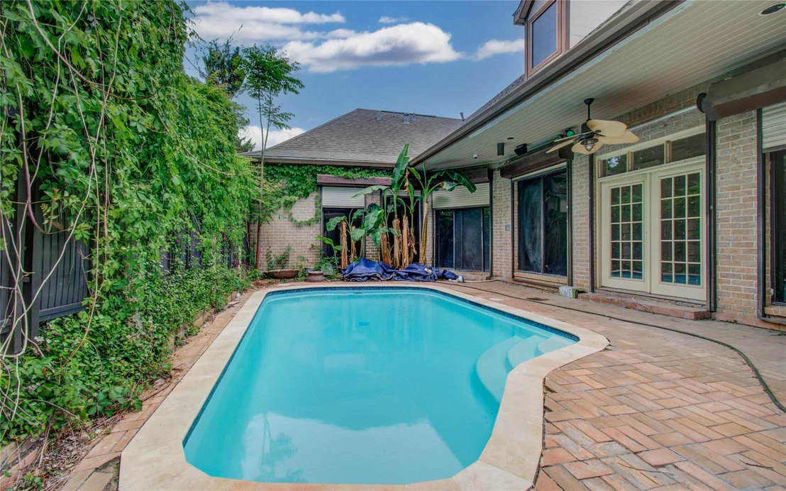 Photo of 9712 Longmont Drive