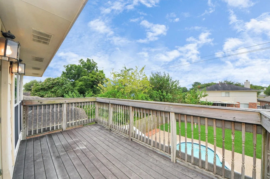 Photo of 9421 Rustic Gate Road