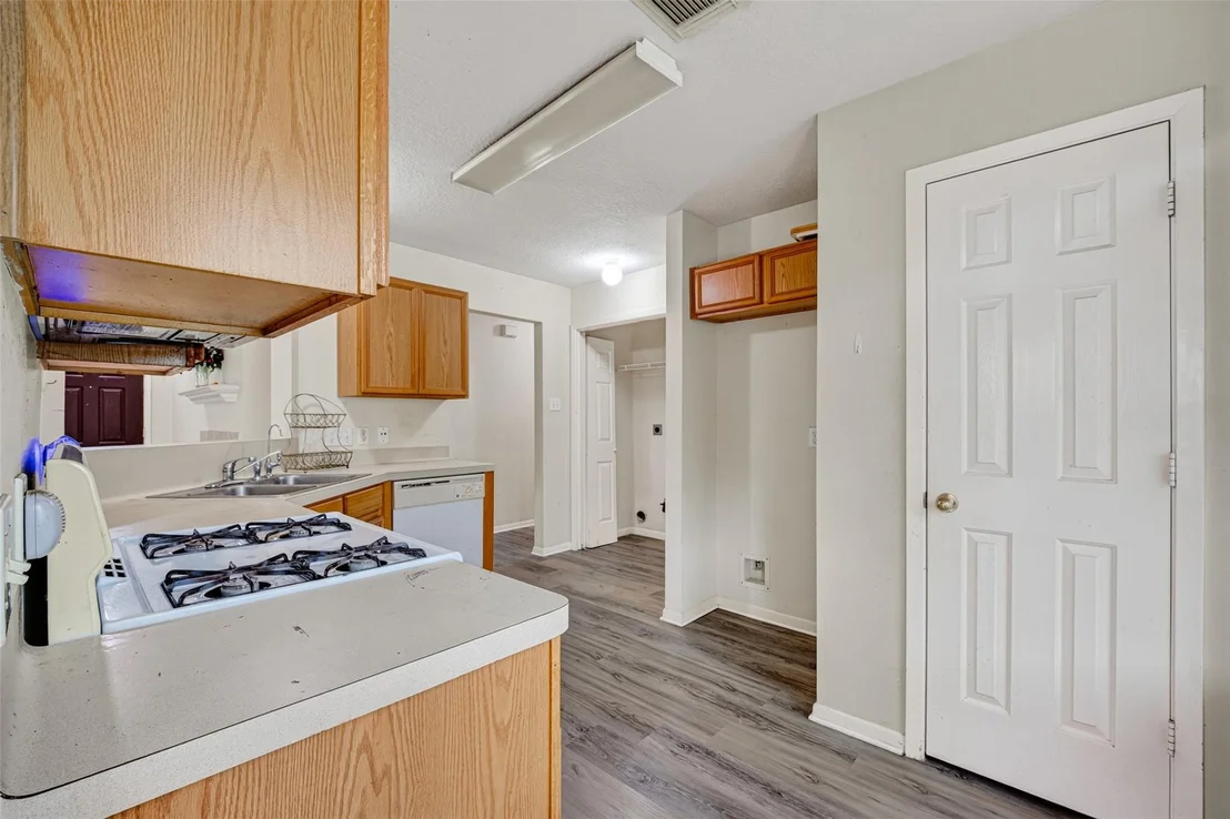 Photo of 5919 Bradworthy Drive