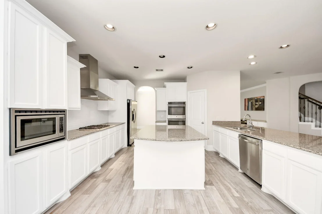 Photo of 143 W Wading Pond Circle