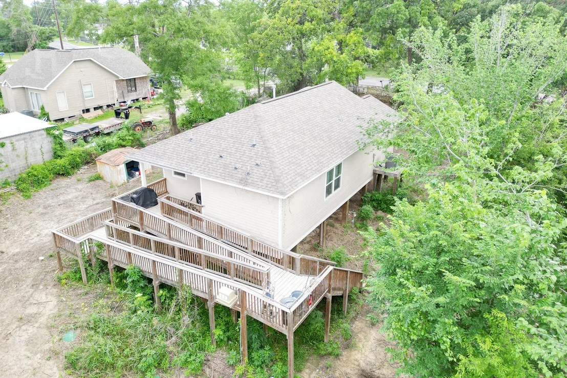 Photo of 301 Bayou Drive