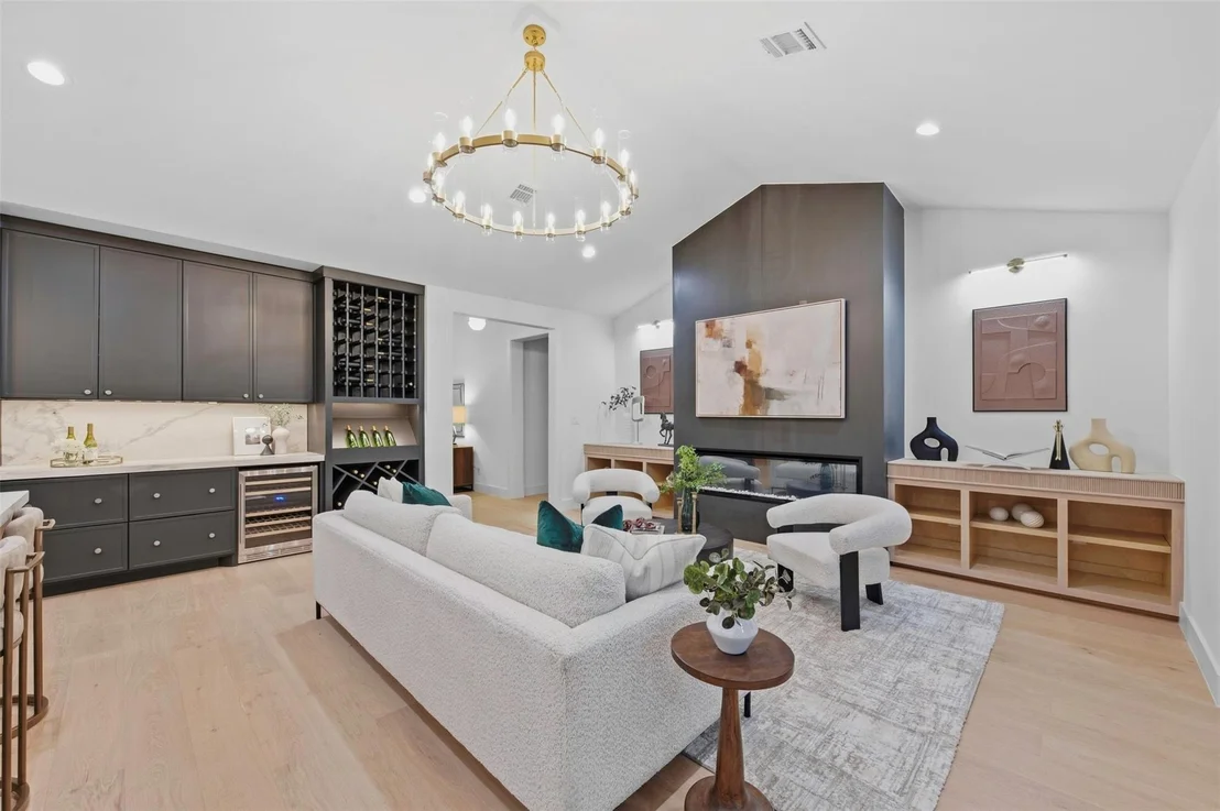 Photo of 2023 Viking Drive