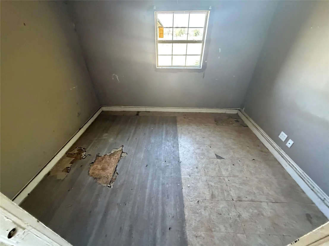 Photo of 1129 Huff Road