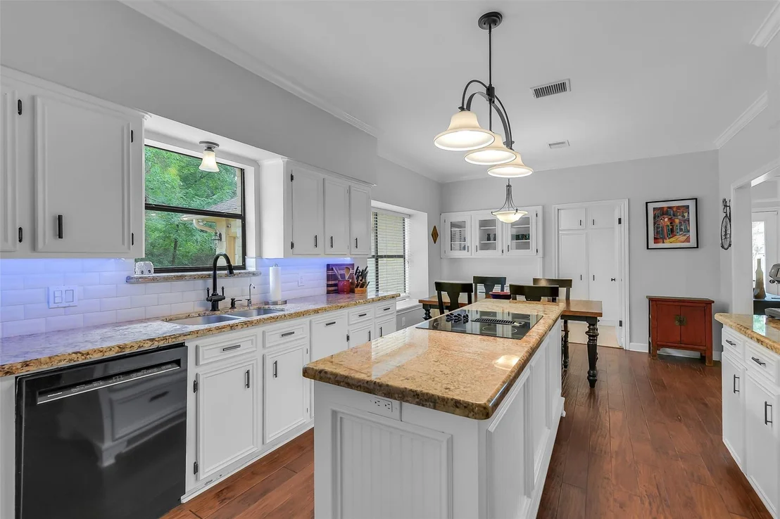 Photo of 26 Split Rock Road