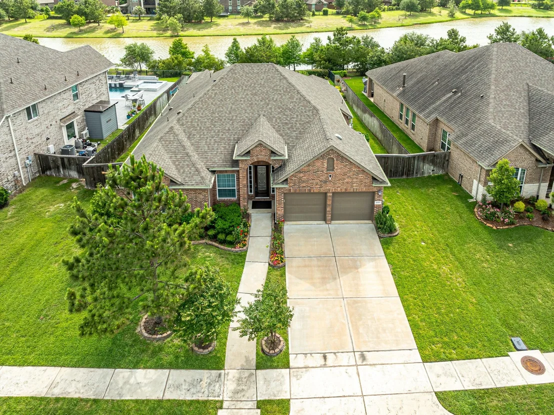 Photo of 2003 Highland Meadows Drive