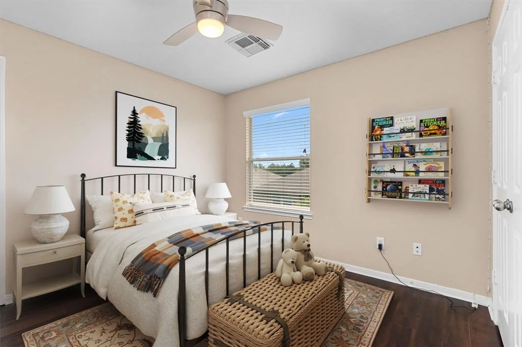 Photo of 6323 Linfield Bluff Lane