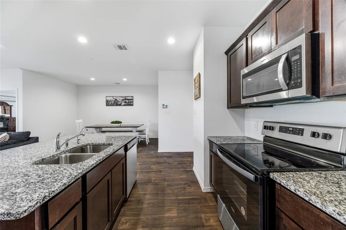 Photo of 2906 Roman Forest Boulevard
