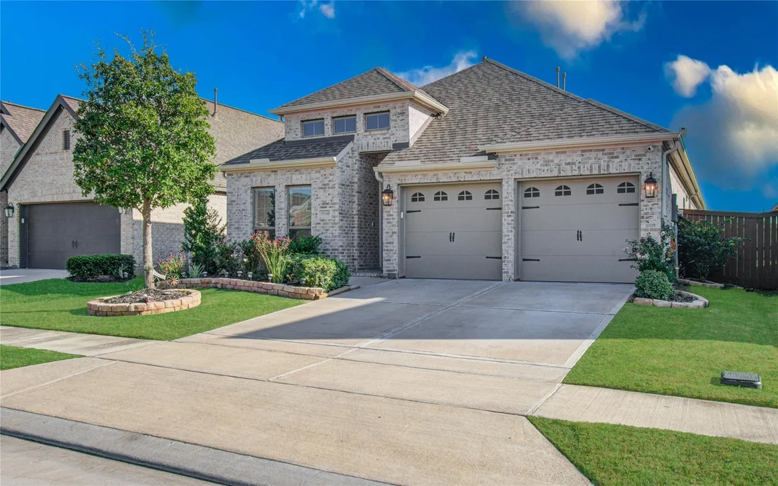 Photo of 5030 Morrison Drive