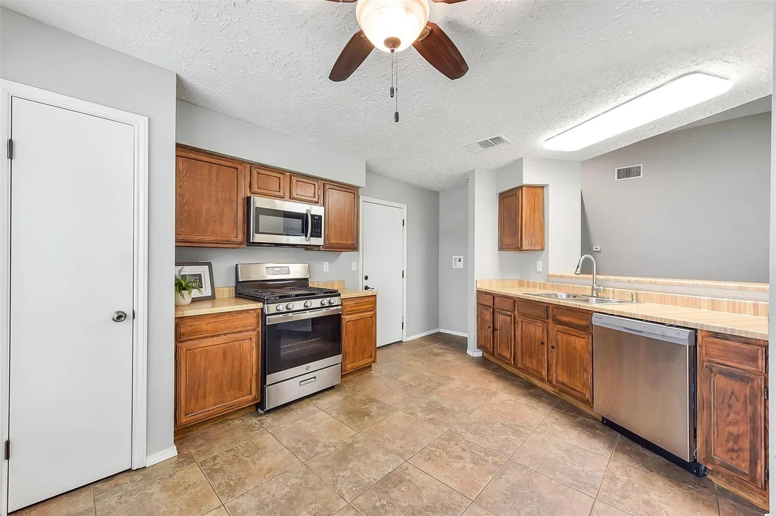 Photo of 331 Enfield Drive