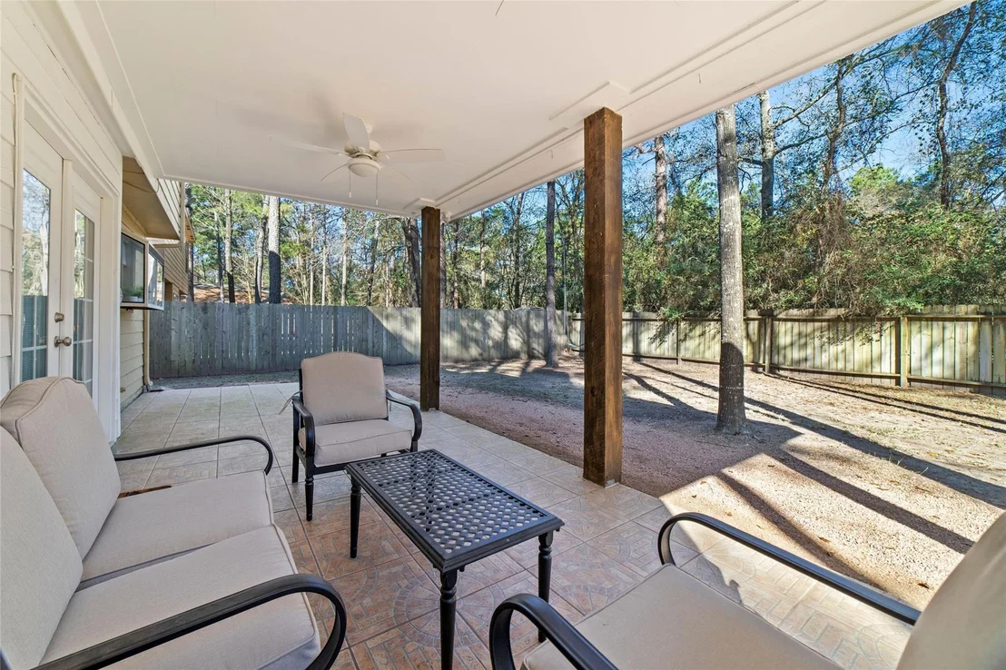 Photo of 183 N Village Knoll Circle