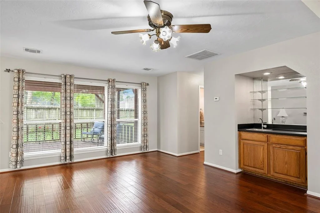 Photo of 10327 Millshaw Drive