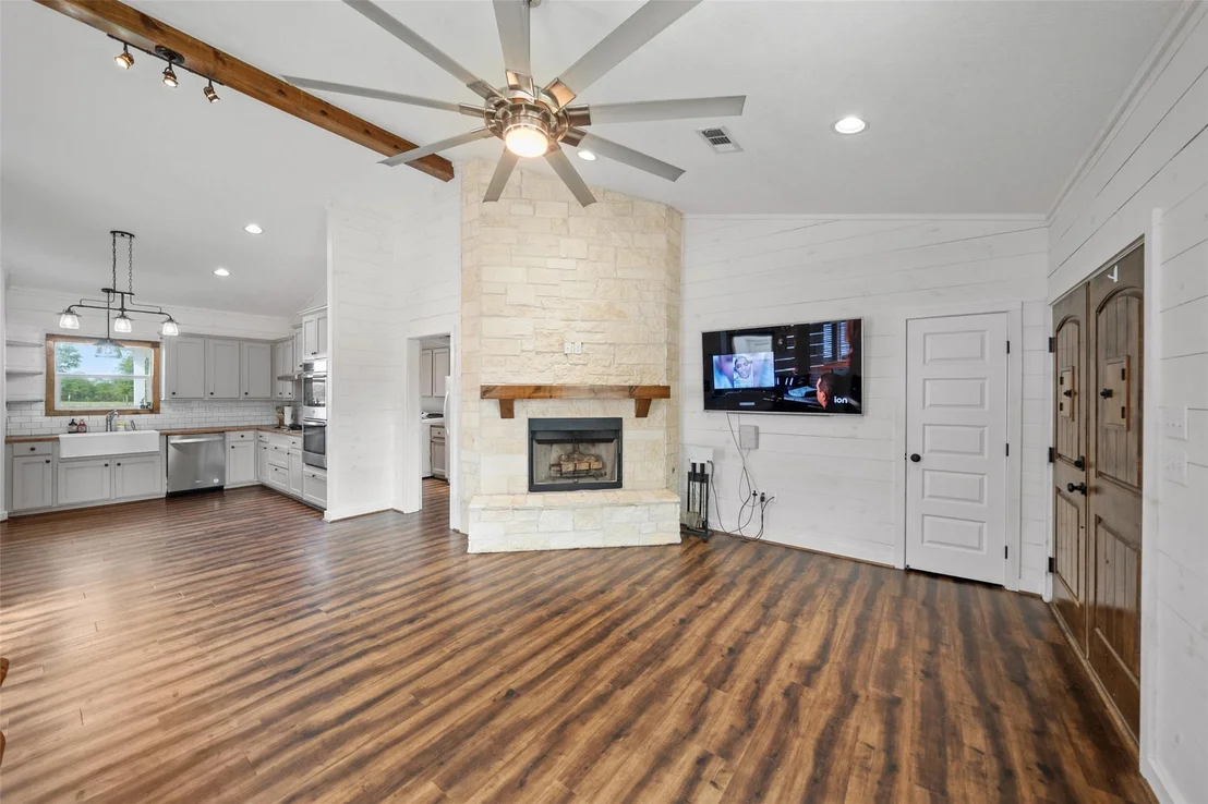 Photo of 1121 Pelican Road