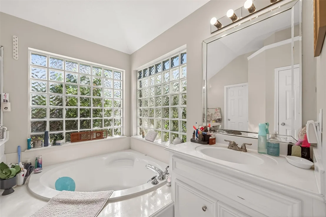 Photo of 3219 Shadowleaf Drive