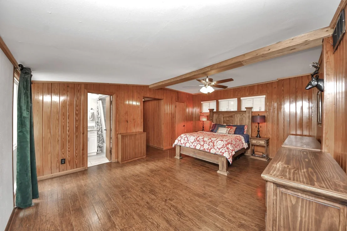 Photo of 26032 Pine Oak Drive