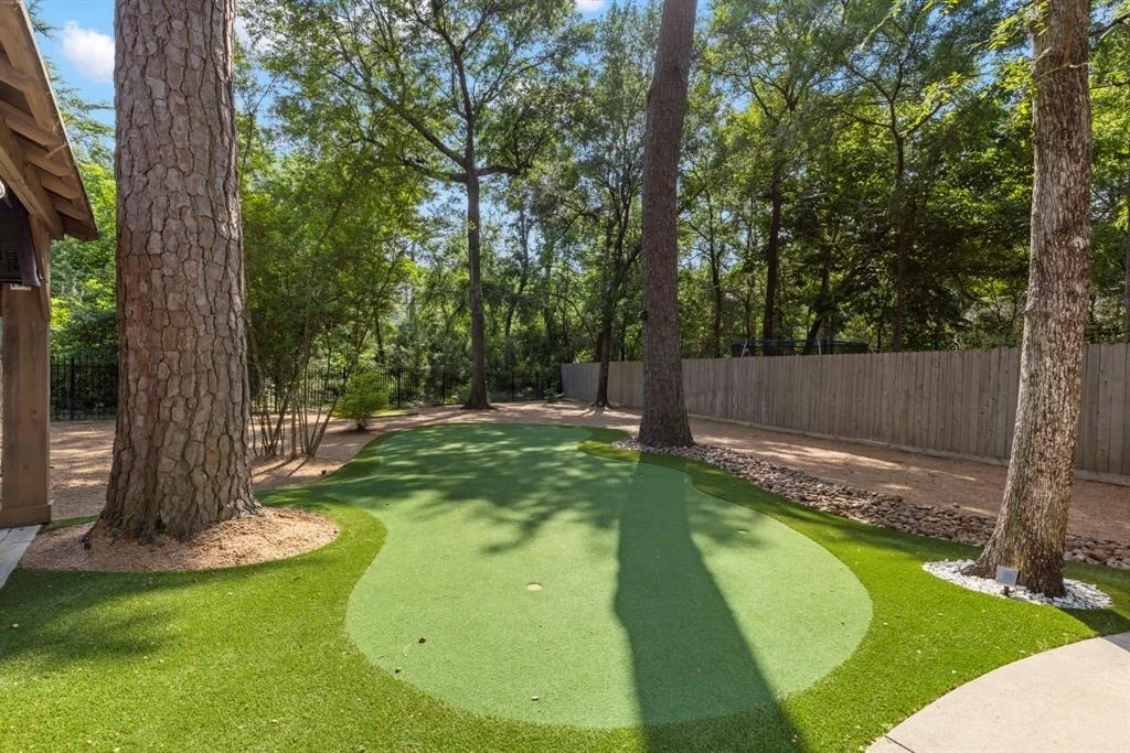 Photo of 2705 Crossvine Circle