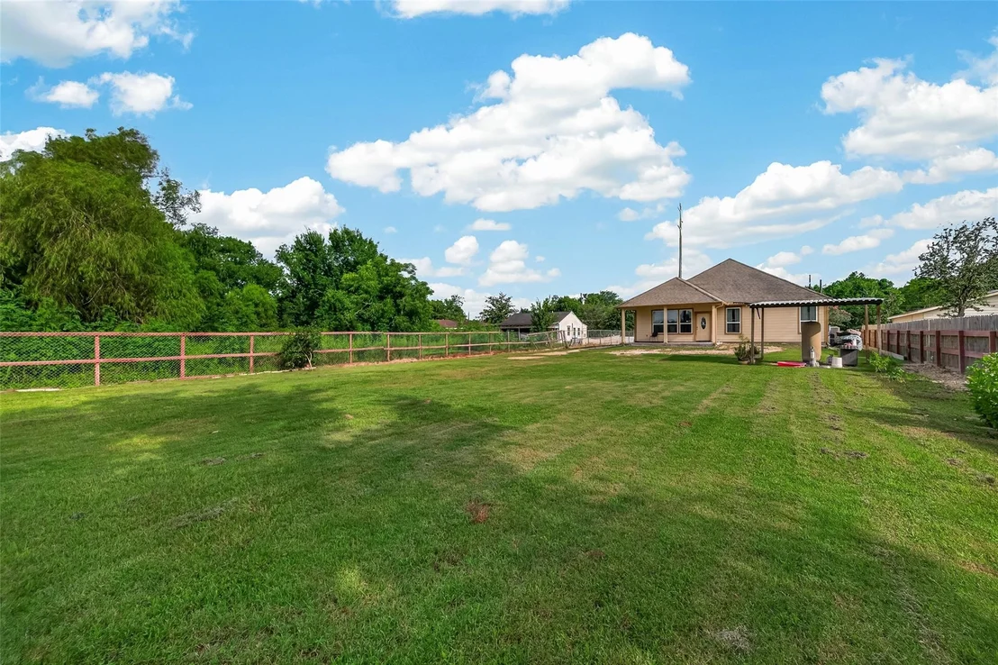 Photo of 709 Coen Road