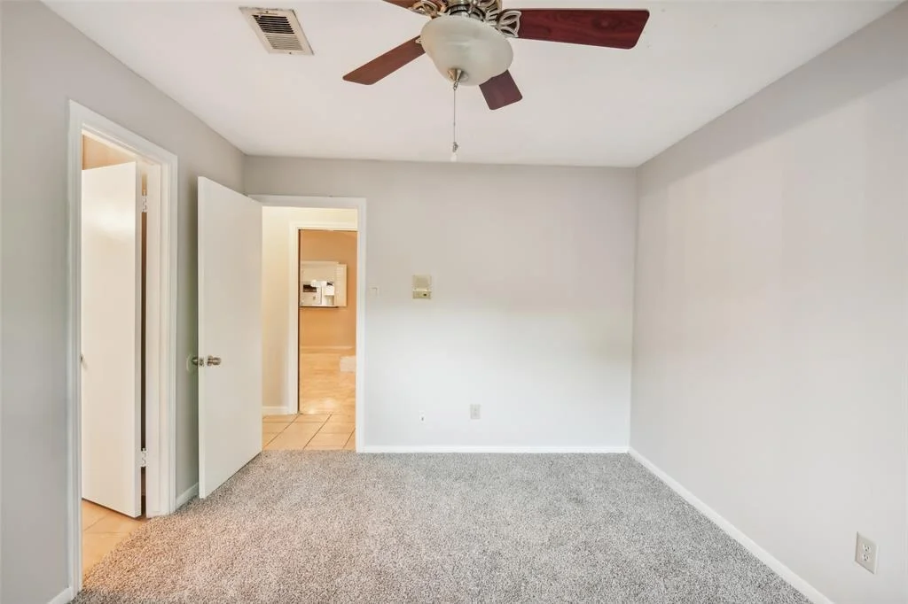 Photo of 5502 Moss Glenn Lane
