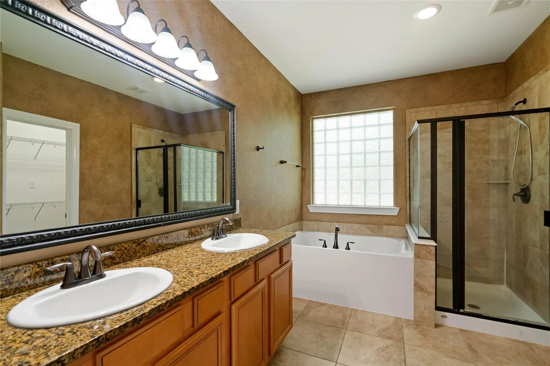 Photo of 214 Pinto Point Drive