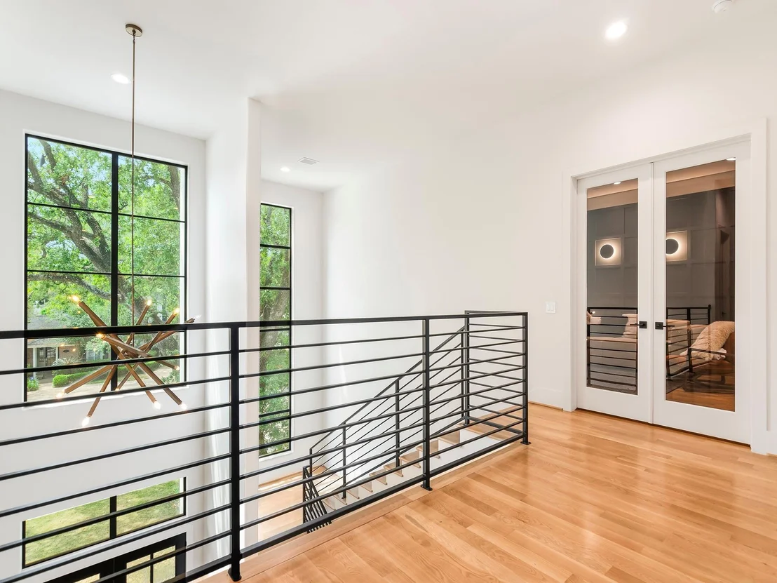 Photo of 4024 Chatham Lane