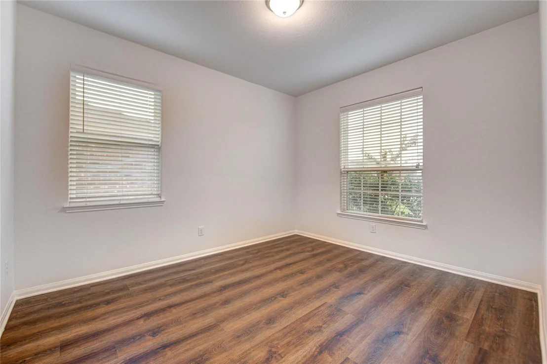Photo of 1033 Texas Timbers Drive