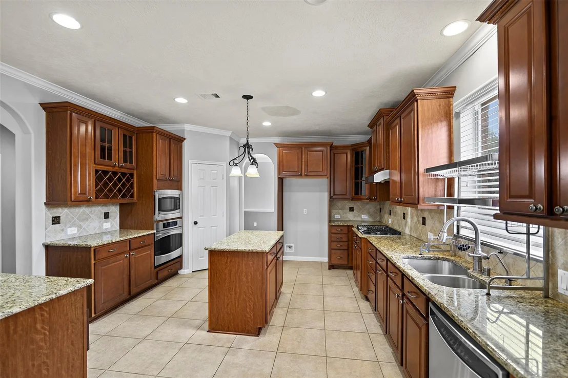 Photo of 6414 Cedardale Falls Drive