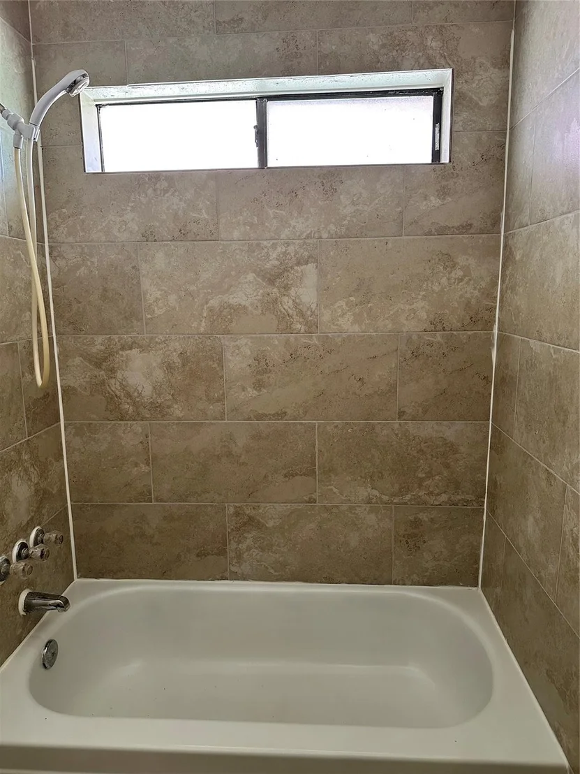 Photo of 2810 Pineleaf Drive