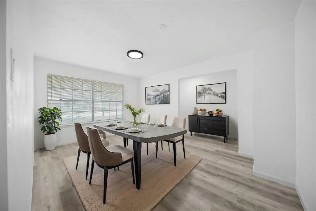 Photo of 19207 Woodglen Drive