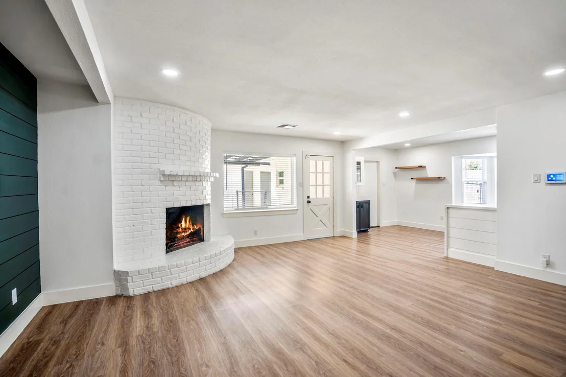 Photo of 8207 Langdon Lane