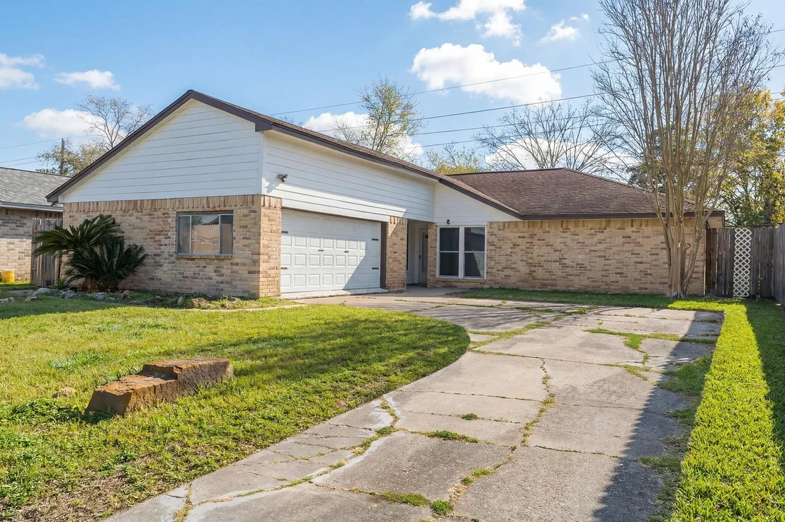 Photo of 5819 Sunnygate Drive