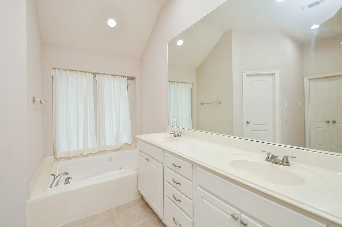 Photo of 21819 Silverpeak Court