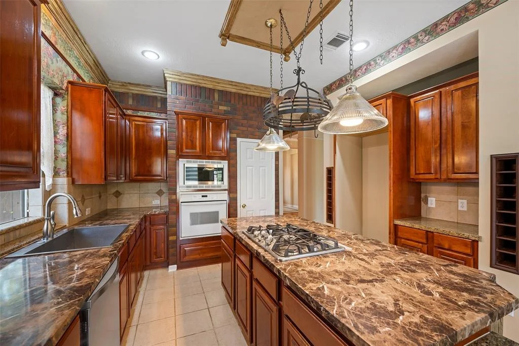 Photo of 17014 Sandestine Drive
