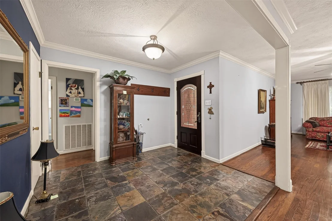 Photo of 5326 Redstart Street