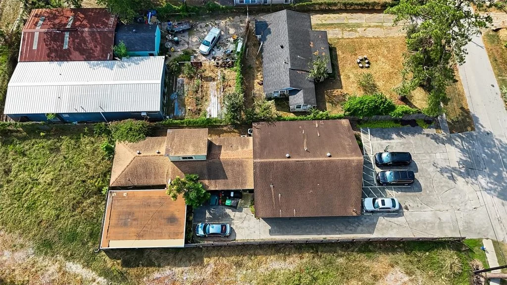 Photo of 701 Janisch Road