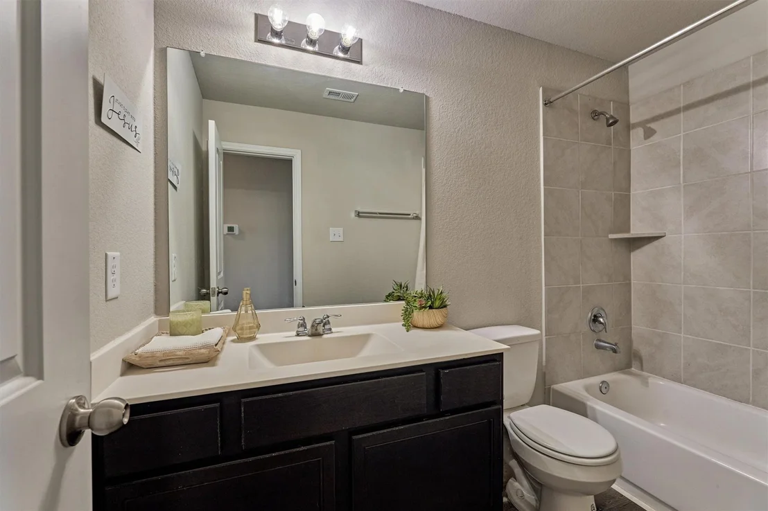 Photo of 25615 Brooklyn Lane