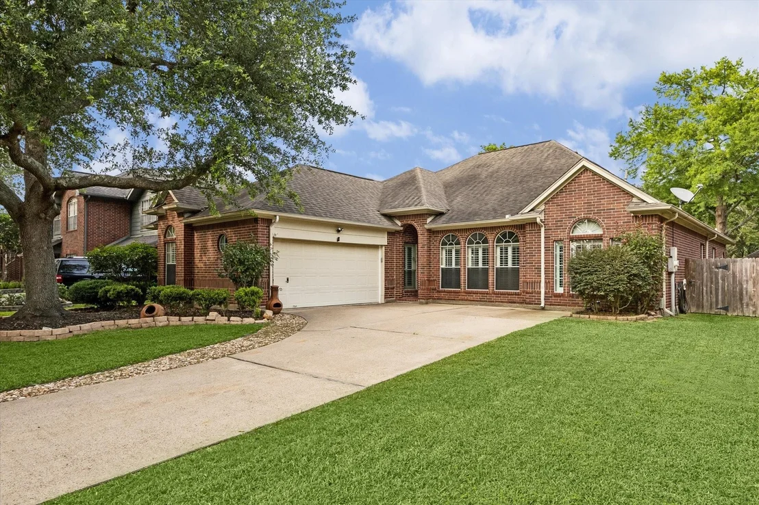 Photo of 314 Bay Spring Drive