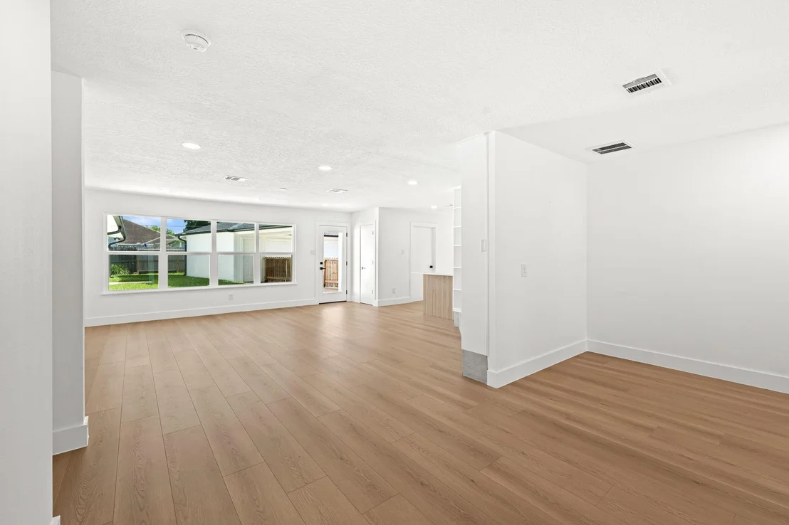Photo of 7631 Westwind Lane