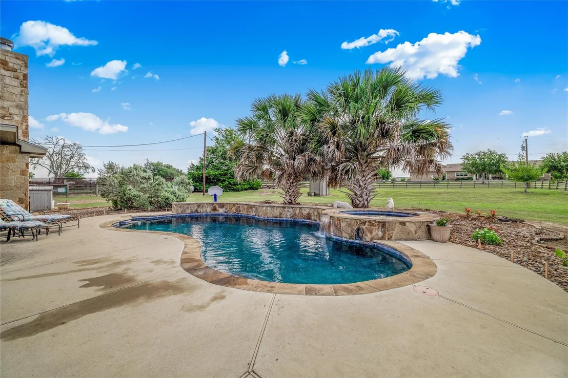 Photo of 559 County Road 002