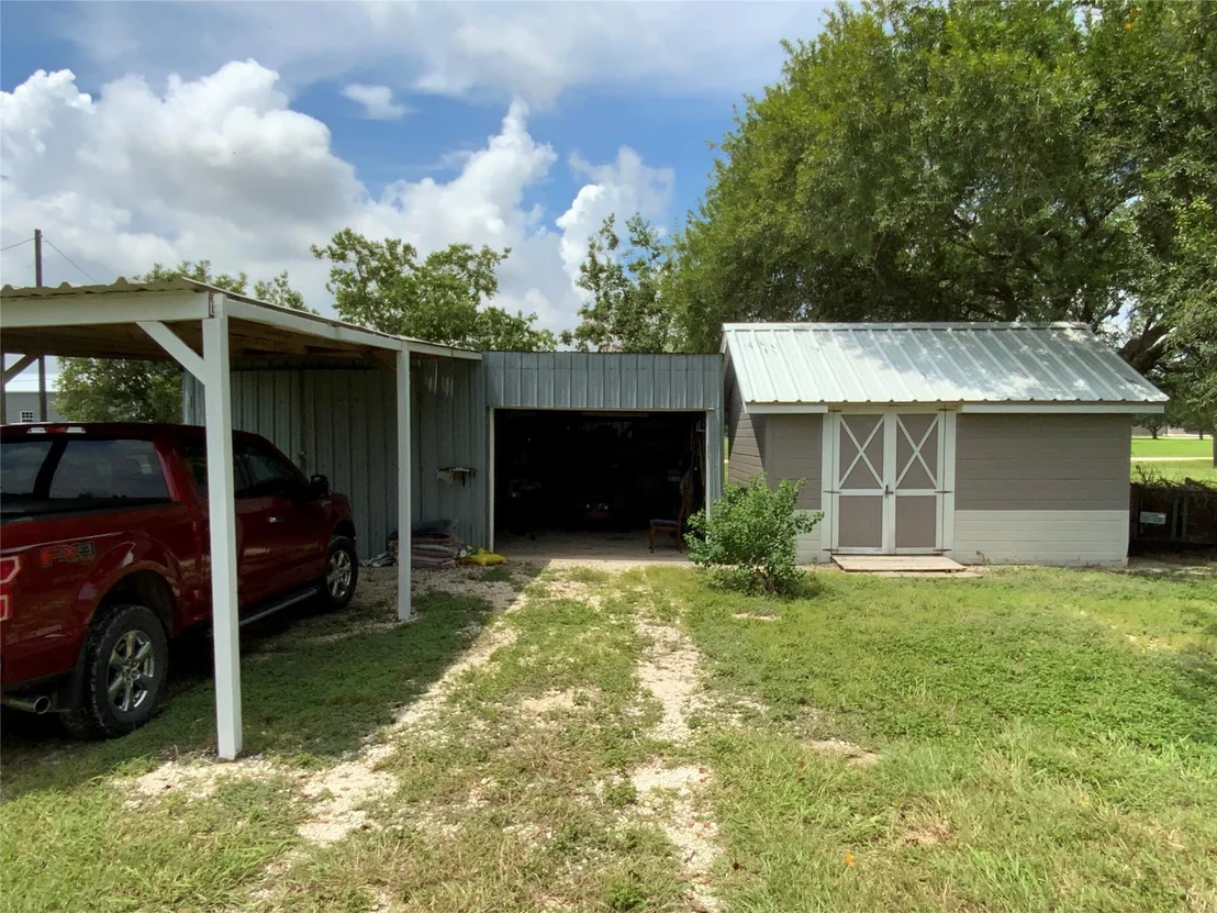 Photo of 160 Tupelo S